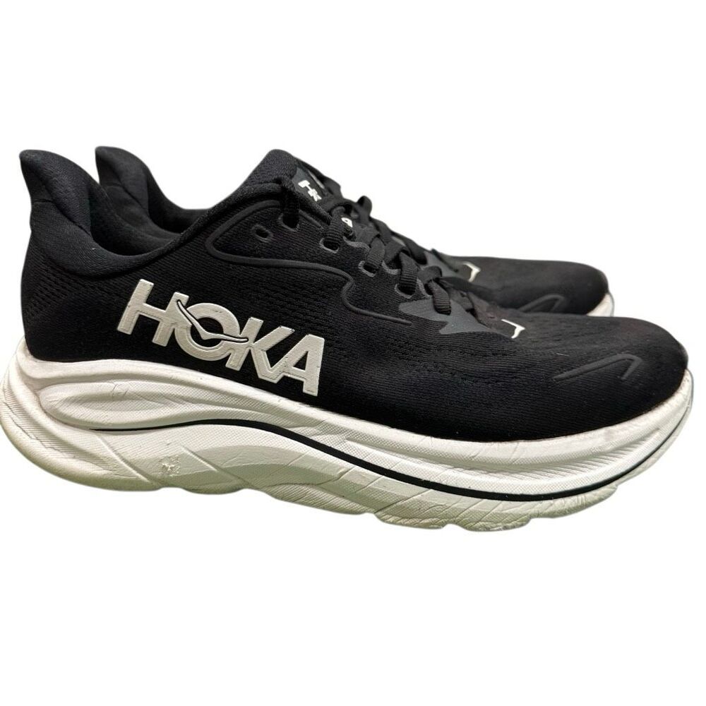 Hoka One One Clifton 10 Shoes Women Size 10B Black White Running Athletic Sneake